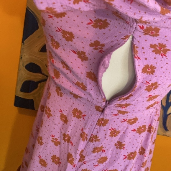 Pink BillaBong Dress - Picture 4 of 5